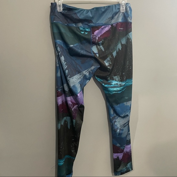 ⭐ Reebok Mountain Pride Running Tights/Leggings - Picture 4 of 7